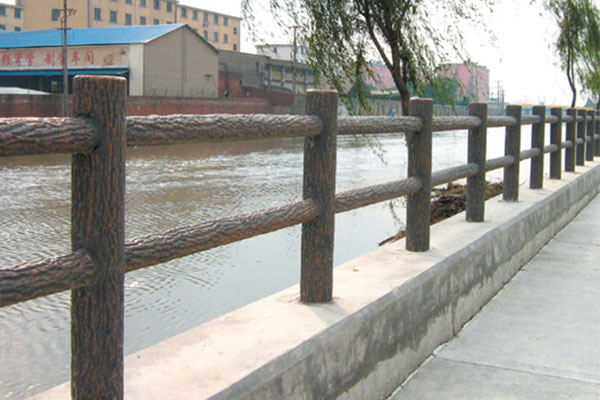 仿樹皮護(hù)欄
